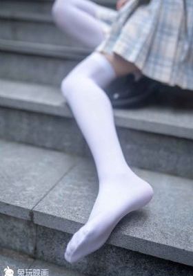 《第一次爱的人》电影_高清电影全集观看